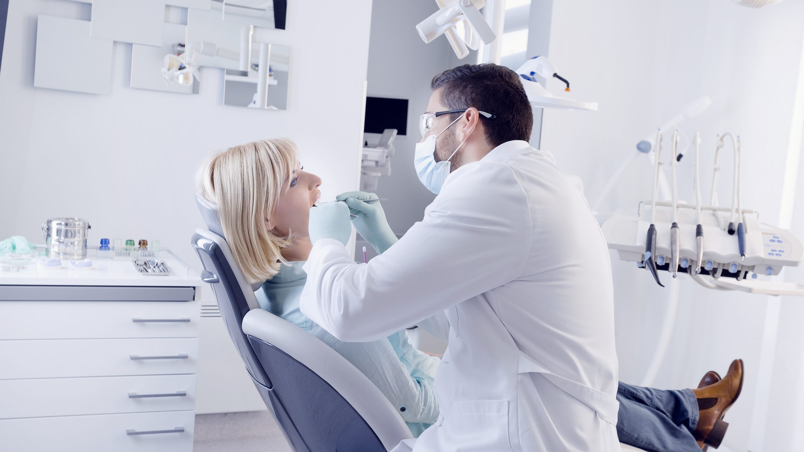 Dentist in Clute, TX